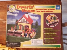 boite de construction "maison des 7 nains" , Kwong Wah (Lap Kay)Toys Ltd