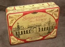 Ancienne boite en tole