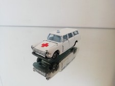 Majorette Peugeot 404 Ambulance France Excellent RARE !