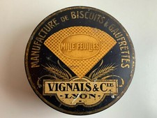 ANCIENNE BOITE MANUFACTURE DE BISCUITS & GAUFRETTES MILLE FEUILLES VIGNALS LYON