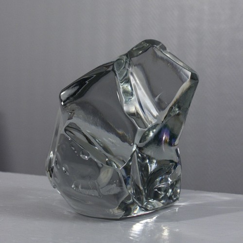 Grande lourde sculpture - lourde,