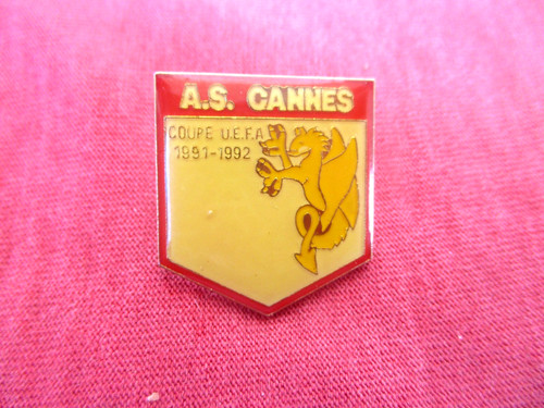 Pins pin ancien - pins,