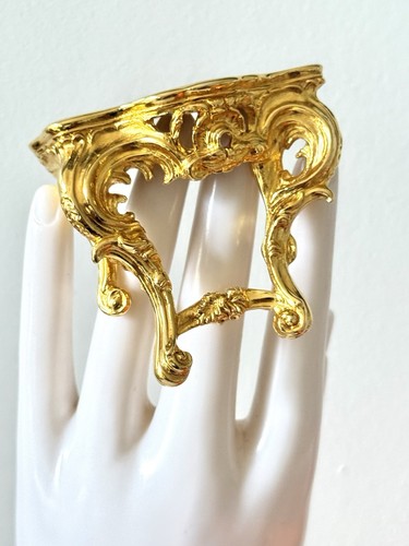Karl lagerfeld grande broche - lagerfeld,