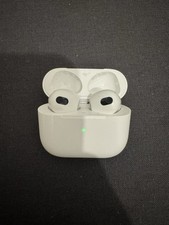 Apple AirPods 3 Bluetooth Avec Boîtier Recharge Lightening + Étui Sillicone Noir