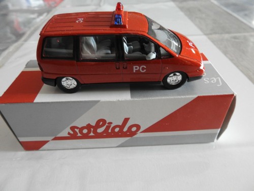 Véhicule pompiers voiture - de,