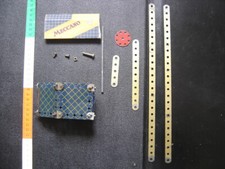 MECCANO PIECES DETACHEES