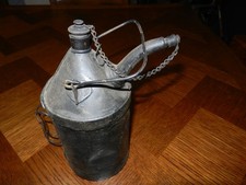 Ancien bidon atelier garage verseur d'huile burette chemin de fer SNCF