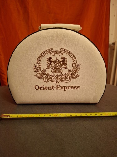 Magnifique vanity orient - magnifique,