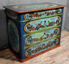 Commode Italienne région Lombardie en bois laqué et peint vers 1850