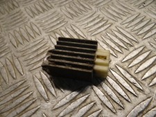 redresseur ou régulateur de