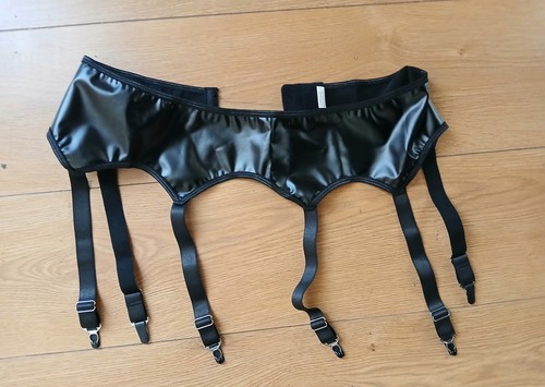 Porte jarretelles attaches - porte, 6