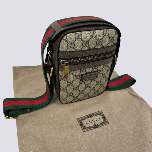 Gucci monogram logo small - gucci, gg