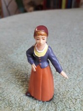 Univers de la ferme PAPO  Vintage 1999 - Fermière à jupe longue, sabots, foulard