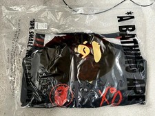 VESTE VARSITY MOYENNE THE WEEKND BAPE XO XO