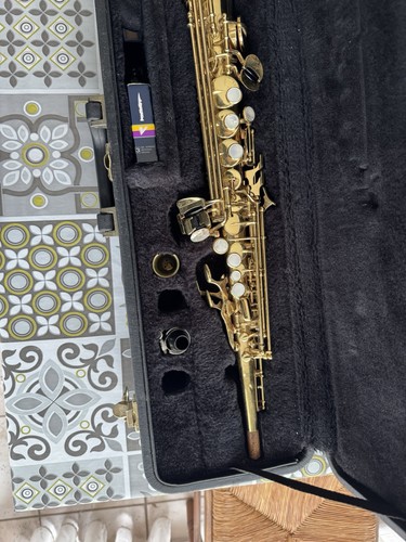 Soprano saxophone - soprano,