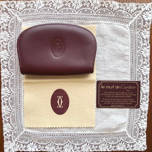 Must cartier auth - cartier,