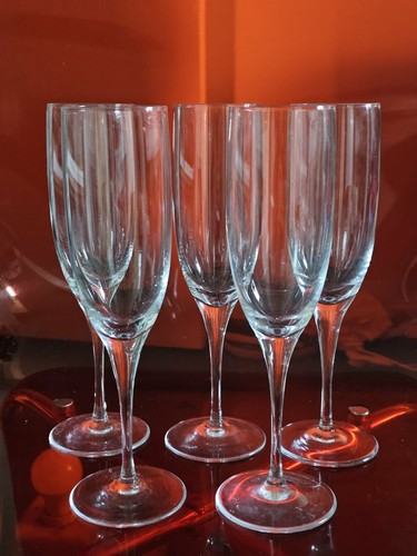 Lot flûtes à - à, champagne