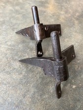 Lot de  gonds Diamètre 12mm à sceller en fer pour porte volet grille