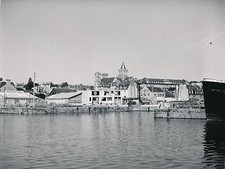 CAEN c.1950 - Le Bassin St Pierre et l'Abbaye aux Dames  Calvados - Div 10064