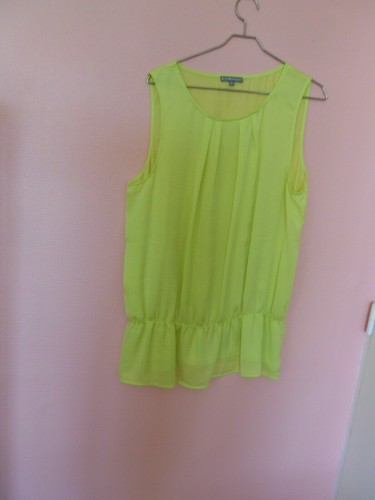 Haut vert fluo non - fluo,, doublé, 