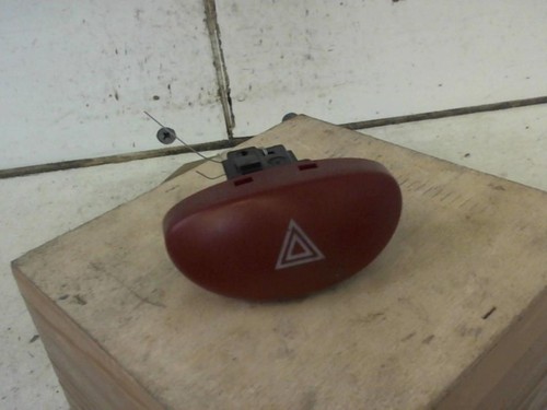 Bouton warning peugeot 206 - peugeot,