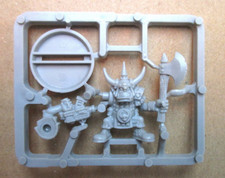 D24C24 GRAPPE ORK WARHAMMER