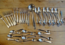 Ménagère Art déco 37 pièces Métal argenté Apollo