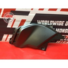 Cache sur reservoir gauche