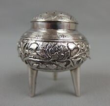 Antique Chinese Export Solid Silver Tripod Salt / Pepper Cellar c1900 14.3 gr.