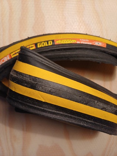 Pneu tyre hutchinson 700 23 - tyre,