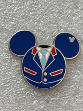 pin's pin trading disney Hidden Mickey 3 of 5 epcot cast member uniforme soarin'