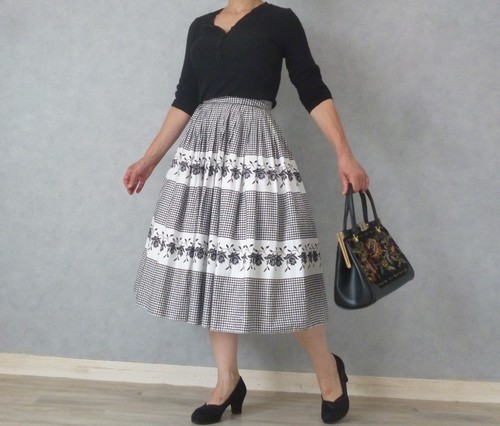 Ancienne jupe vintage - jupe,
