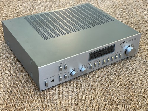 Akai u55 amplificateur - akai,