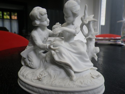 Figurine porcelaine biscuit