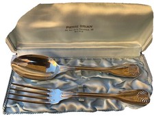 Paire de couverts ercuis Coquille