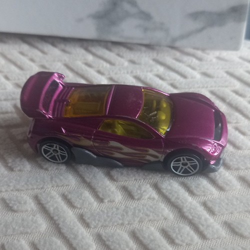 Hot wheels voiture miniature - hot,