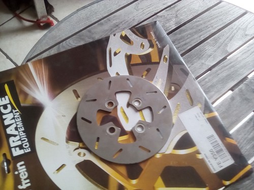 Disque frein avant - disque,