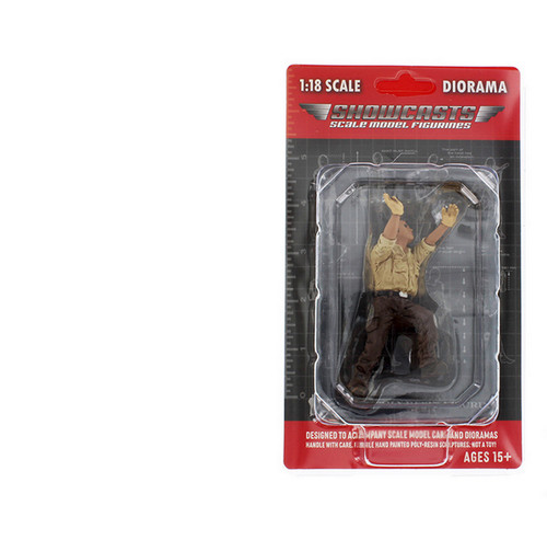 4x4 mechanic figure pushing - figure,