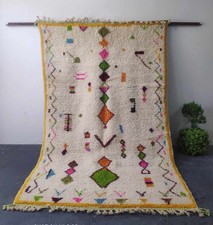 Moroccan 6.5x10 FT Rug  Sheep