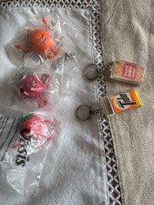 LOT : 5 PORTE-CLES OASIS Fraise framboise orange GAUFRE TIDE