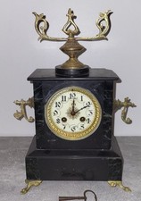 Horloge En Marbre Noir Et
