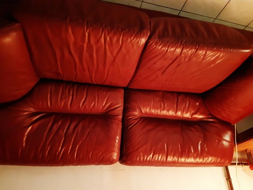 Canape cuir rouge - rouge, foncé