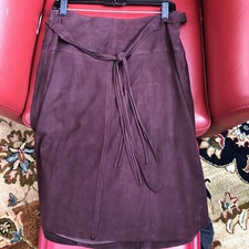 Joie Maise leather suede skirt Size 6 with side zip / lined Deep Wine