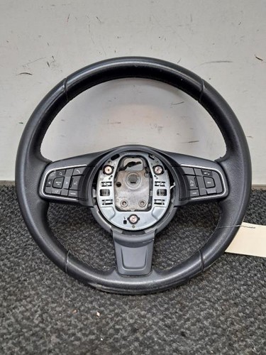Volant jaguar pace phase 1 - e-pace,