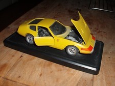 FERRARI 365 GTB/4 DAYTONA MAJORETTE 1/24