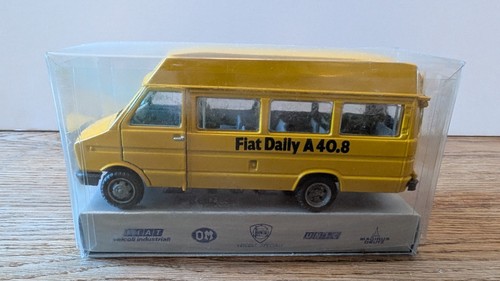 Old cars fourgon fiat - cars, 1/43