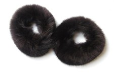 DEUX MANCHONS FOURRURE