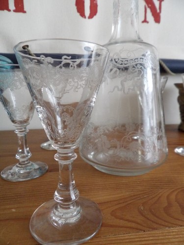 Superbe service verre - verre, soufflé