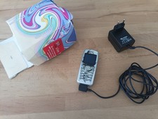 Mobile SAGEM myX3-2 F033/04 N1 avec chargeur