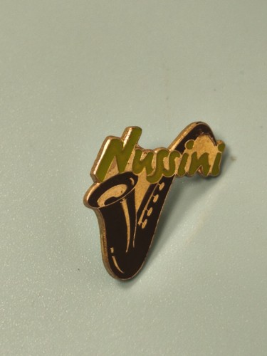 Vintage pin nussini - pin's,